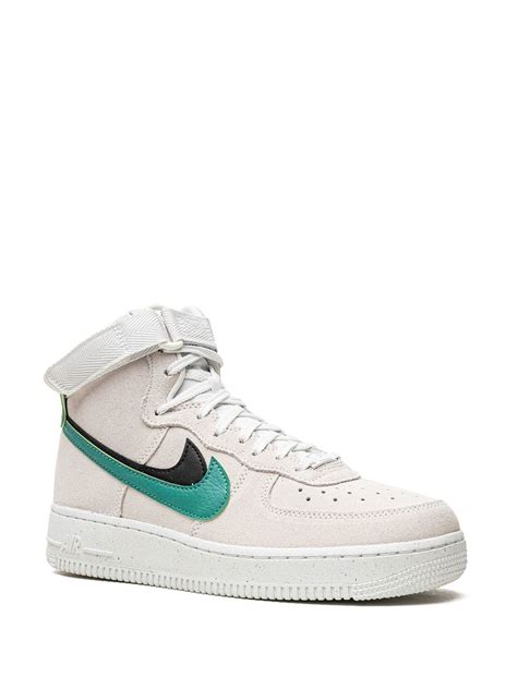 nike air force 1 se sneakers